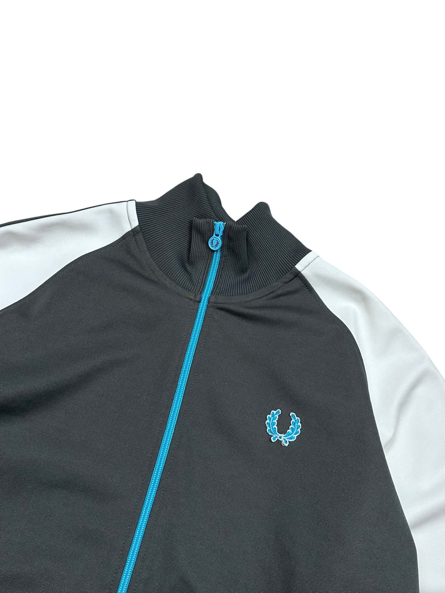 Fred Perry Full Zip Up (L)