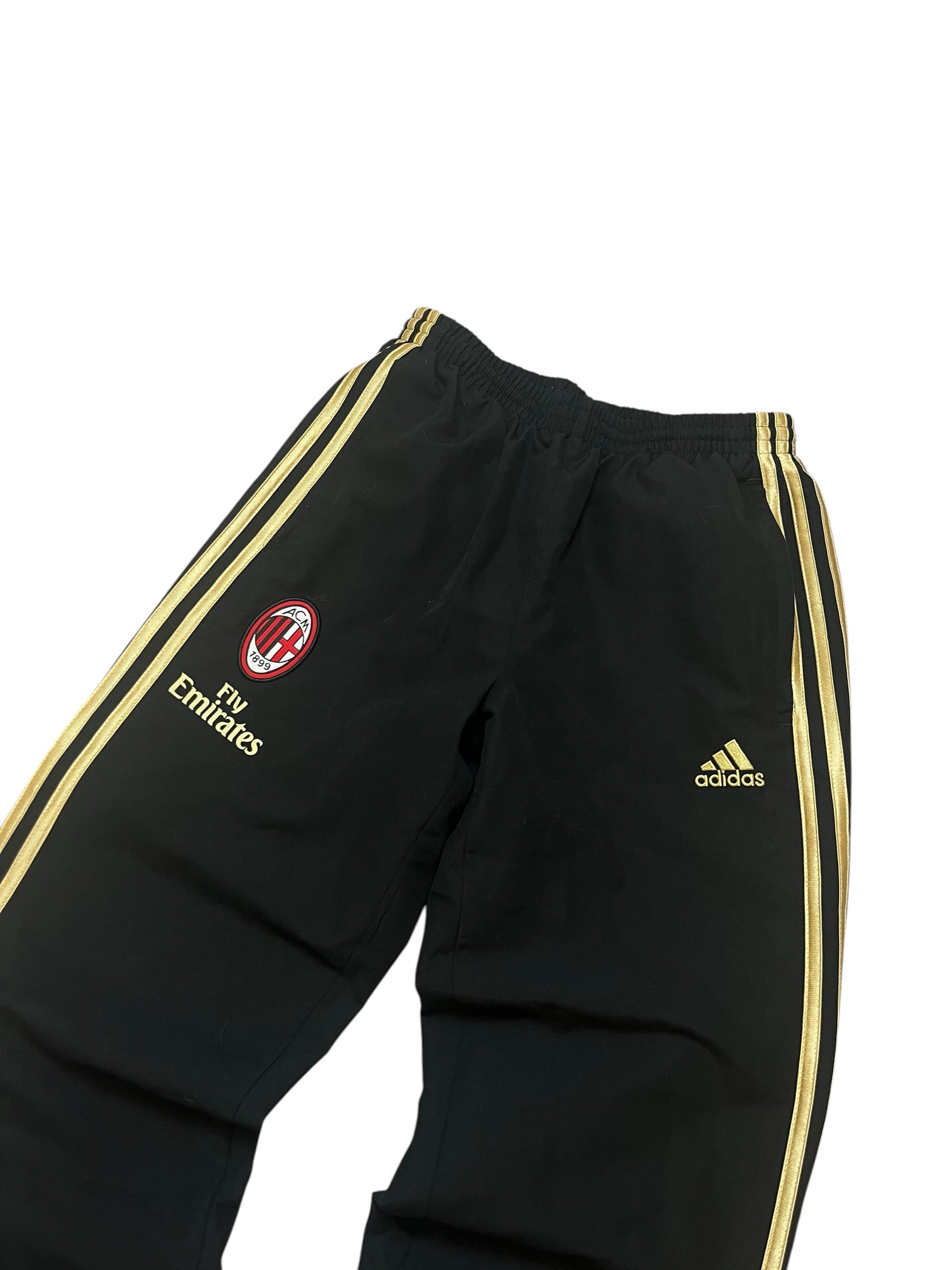 Adidas AC Milan Vintage Tracksuit (XXS)