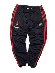 Fekete vintage Adidas melegítőnadrág piros csíkkal, AC Milan logóval