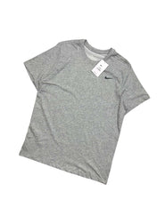 *NEW* Nike T-Shirt (L)