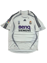 Real Madrid 2006-07 Vintage Jersey (XL)