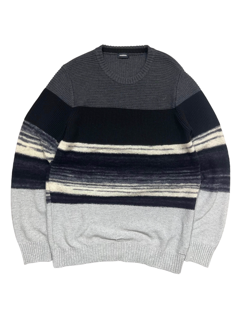 Diesel férfi pulóver, sötétszürke, fekete, fehér csíkos, vintage streetwear stílus
