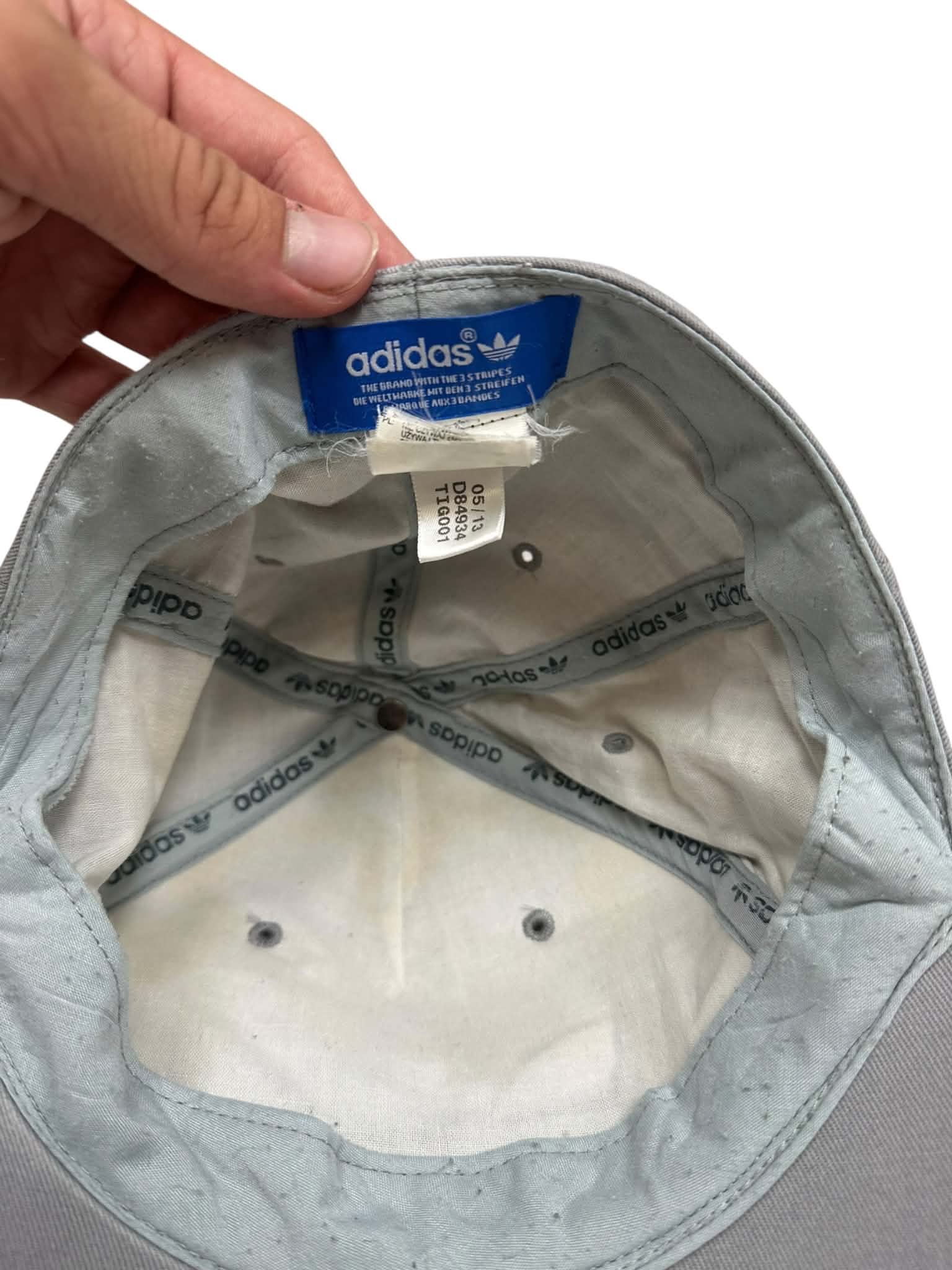 Adidas Vintage CAP (One Size)