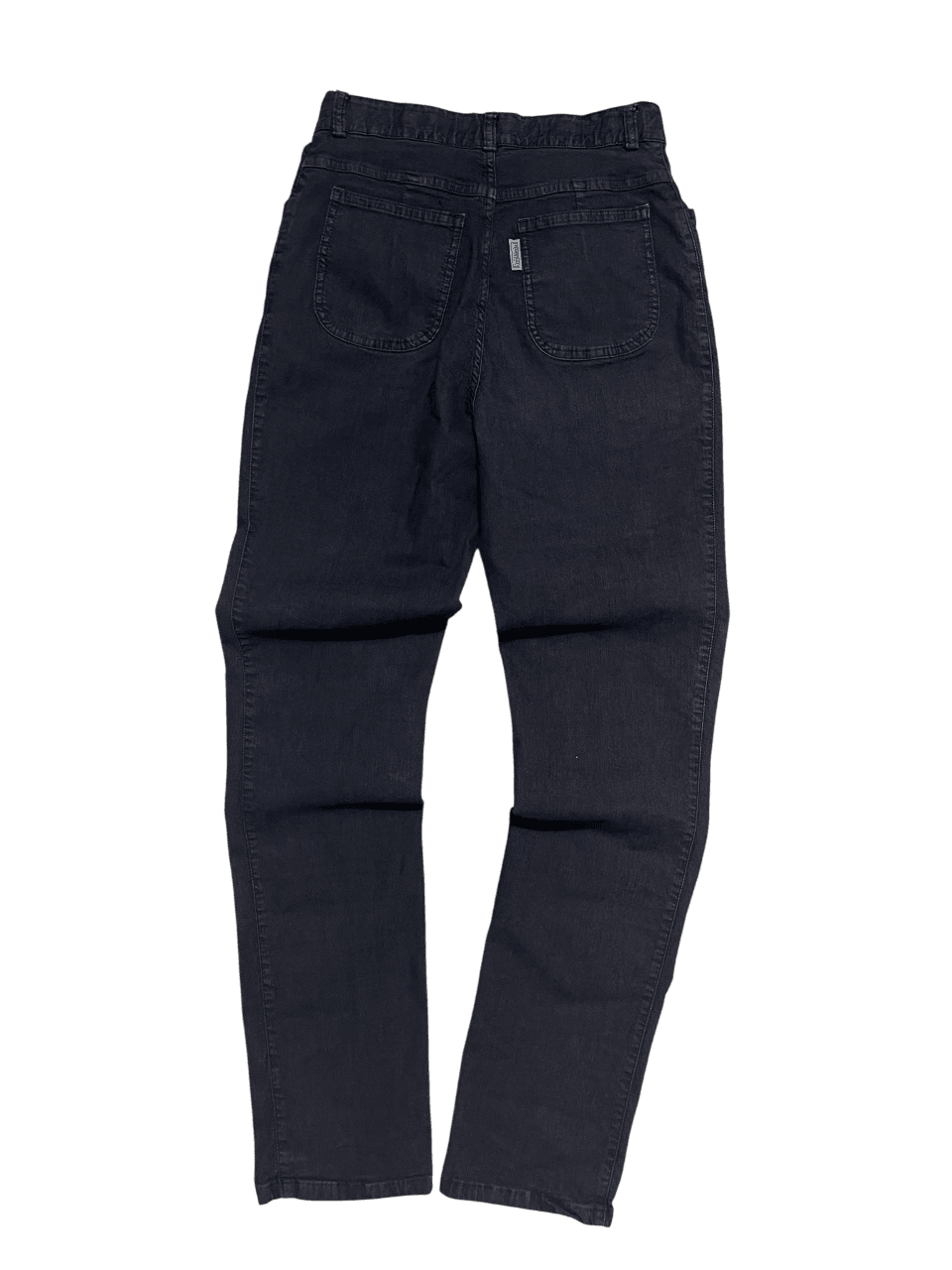 Fekete vintage farmernadrág hátulról, egyenes szárú, streetwear stílus