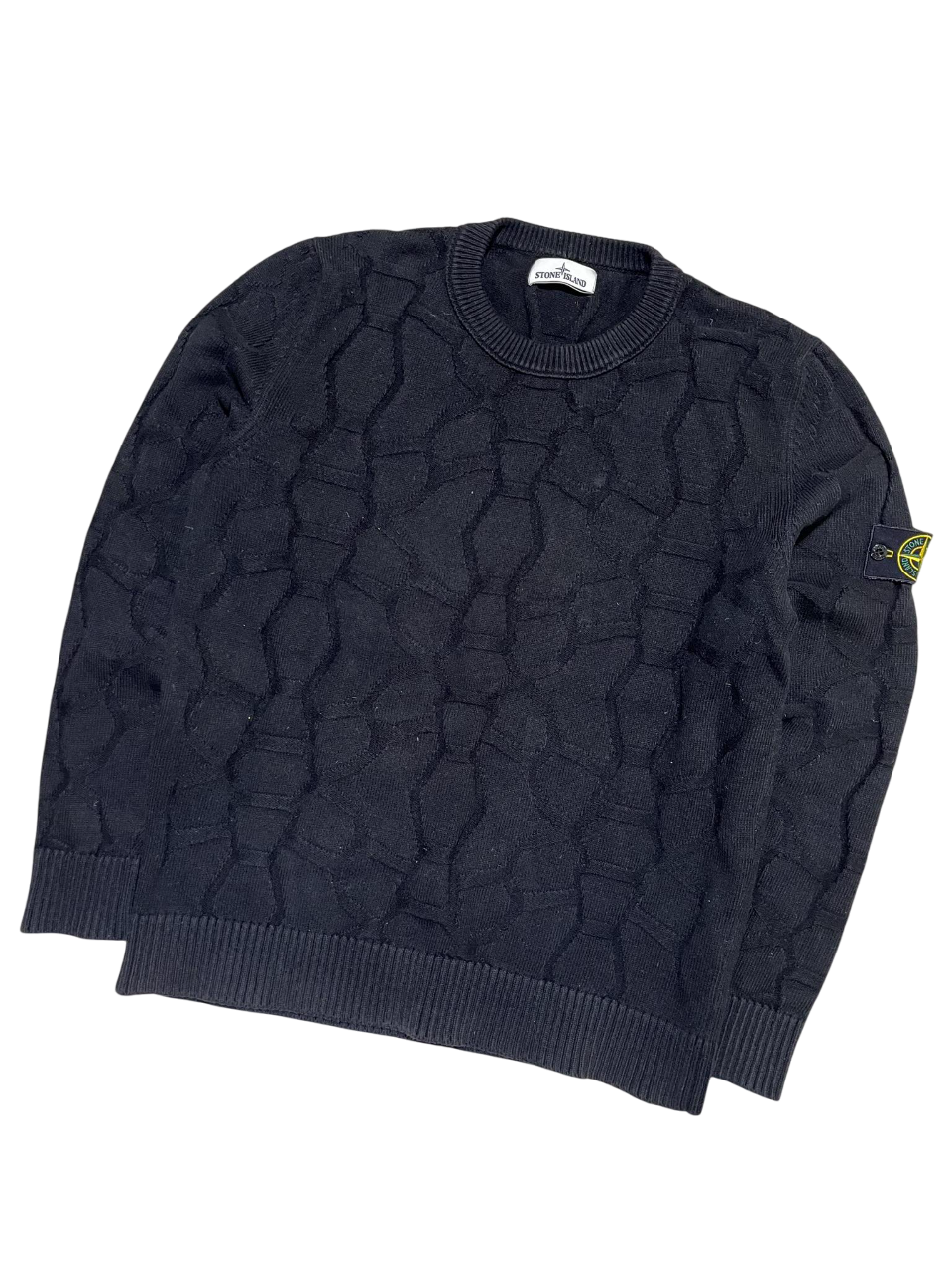 Stone Island fekete mintás kötött pulóver, streetwear stílus, prémium férfi felső