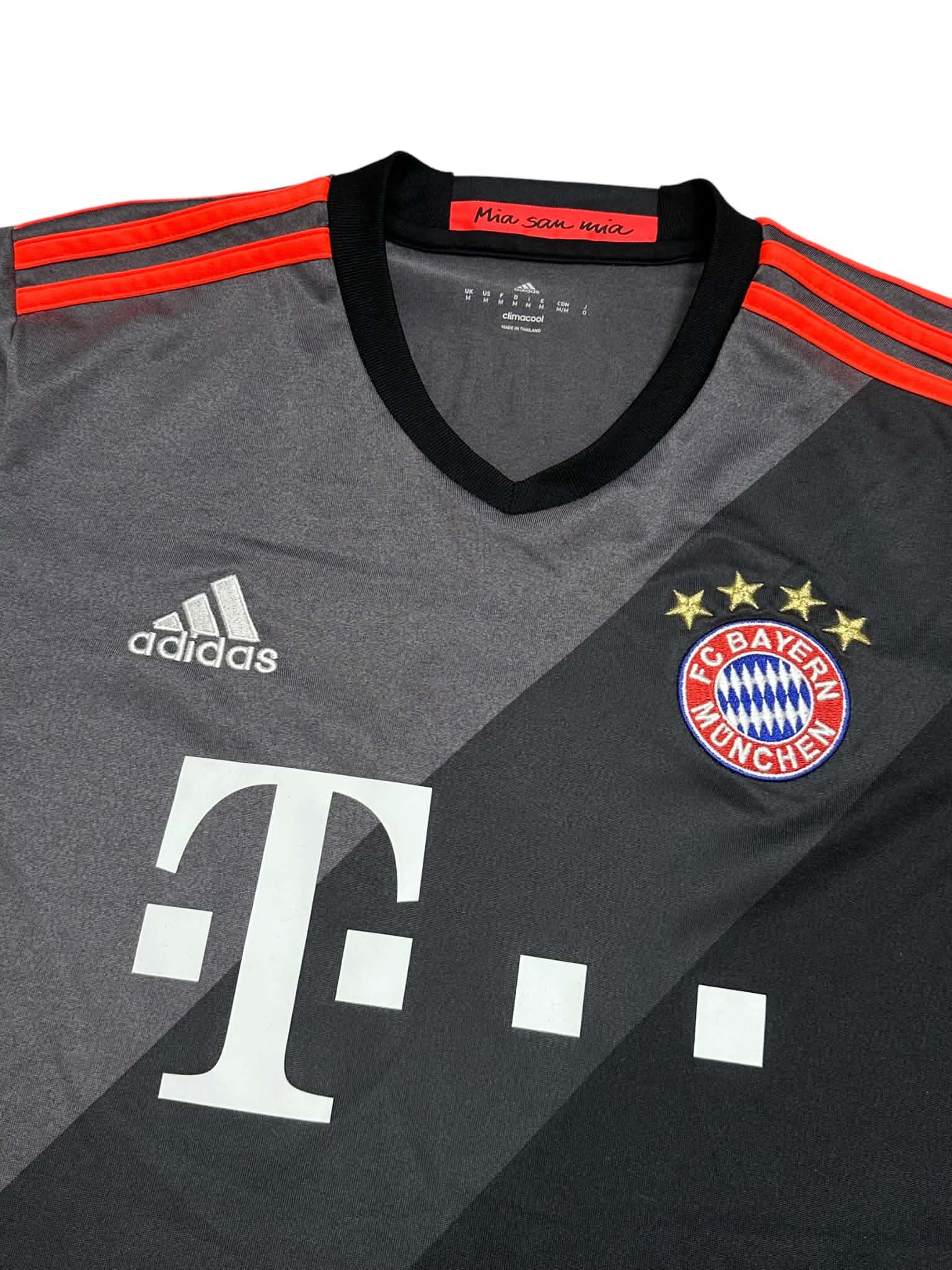 2016-17 Bayern Jersey (M)