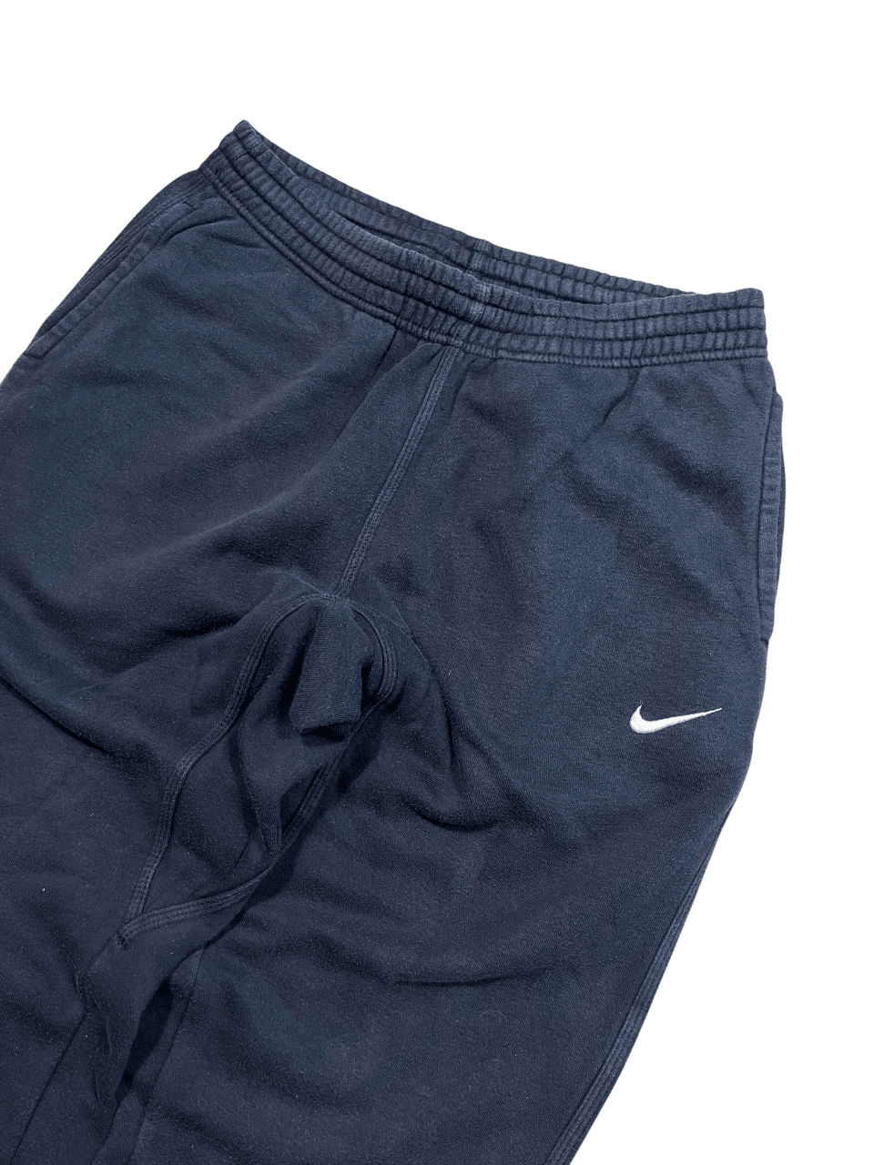 Sötétkék Nike pamut melegítőnadrág fehér logóval, streetwear stílus, vintage darab
