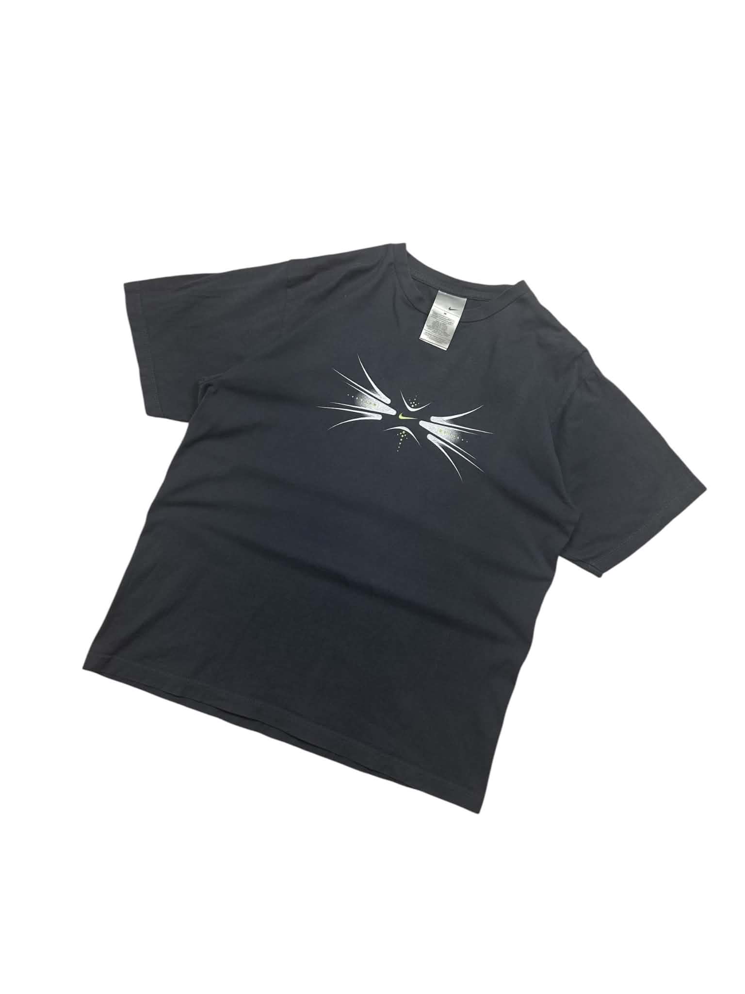 Nike Vintage '00s Tee (M)