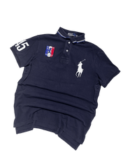 Sötétkék vintage Ralph Lauren galléros póló, logóval, francia zászlóval és 45-ös számmal díszítve.