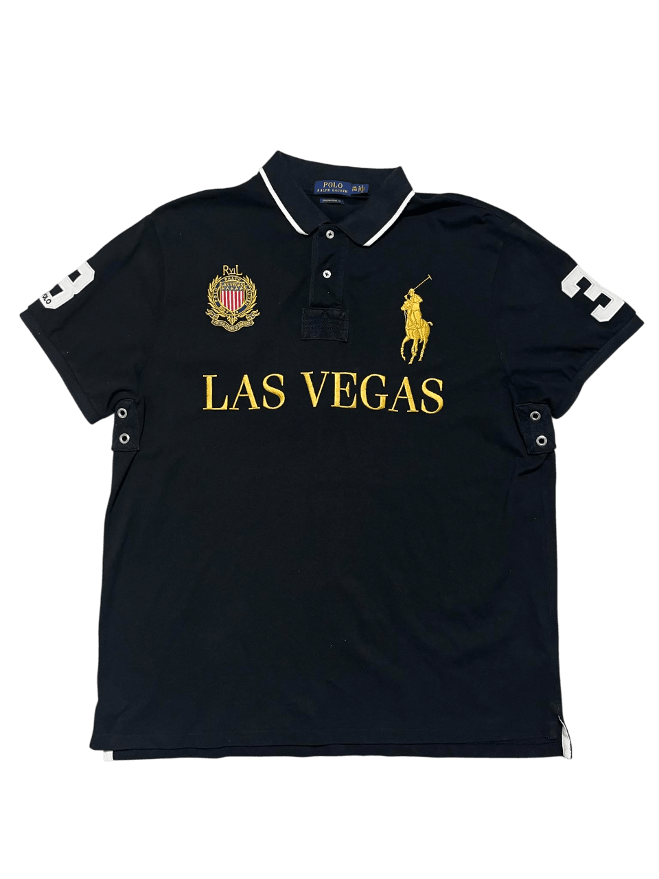 Fekete vintage Polo Ralph Lauren Las Vegas feliratos galléros póló, arany hímzett logóval.