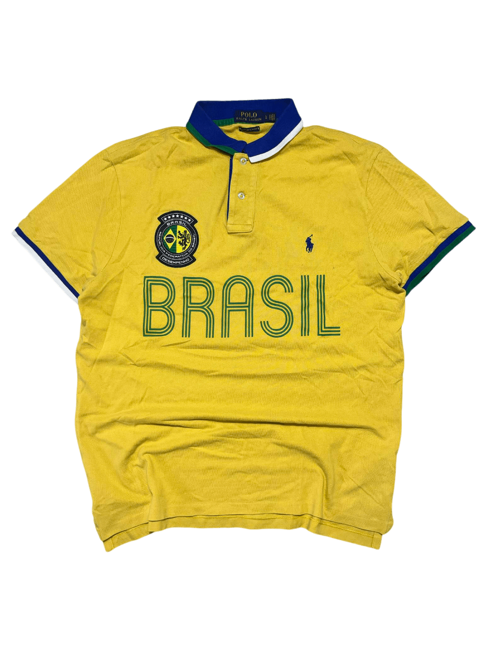 Sárga vintage Brasil feliratú galléros póló hímzett logóval és sportos stílusban.